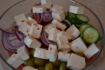 Греческий салат | Без приправы