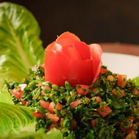 Традиционный салат арабской кухни Табуле